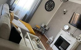 Appartement cosy et moderne, proche Cité des Papes
